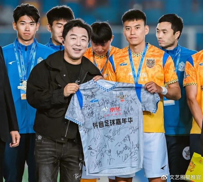 关于惊艳表现！球员破门立功，助球队取胜的信息