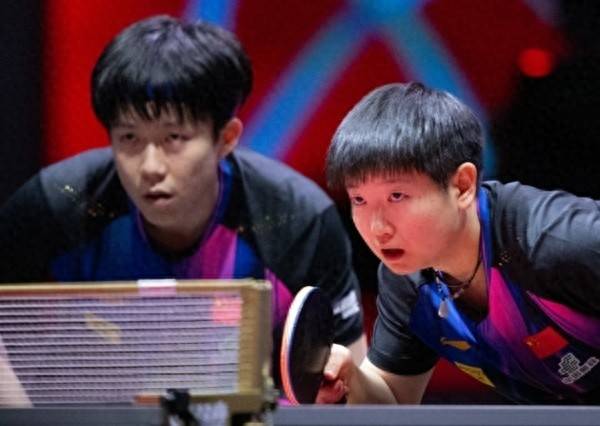 包含瑞士步步为营，战胜罗马尼亚晋级四强！的词条