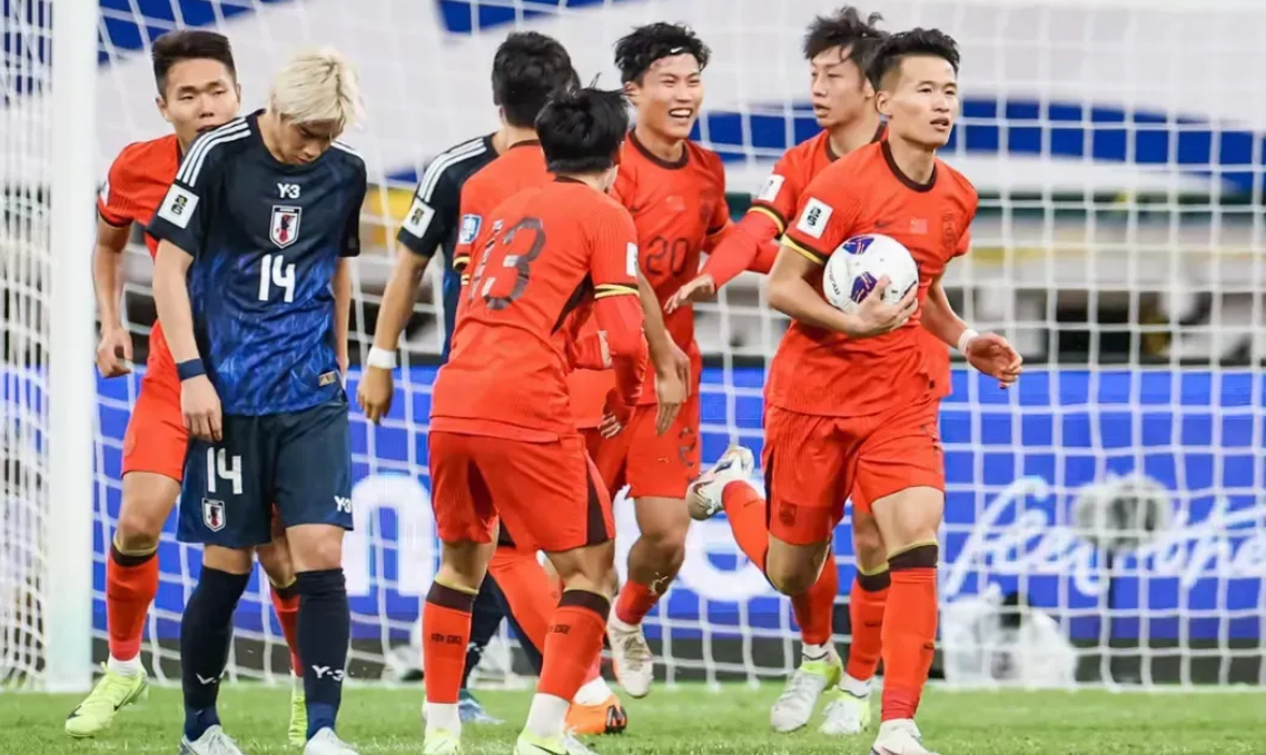 0-0！国足遗憾丢冠！中国女足1胜2平结束东亚杯，尴尬延续3大纪录